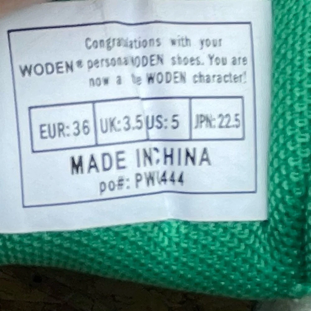 White & Green Women’s Casual Sneakers